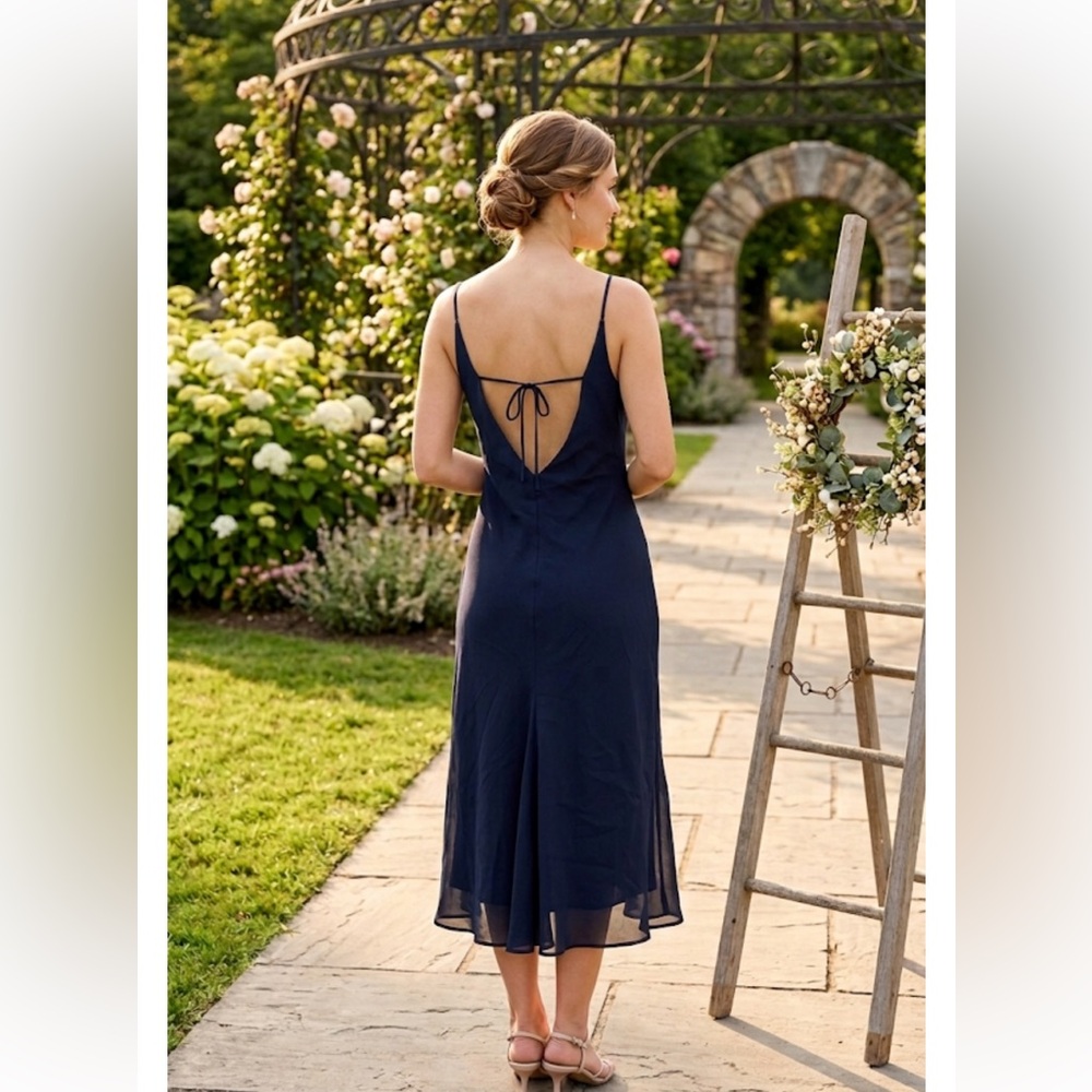 Elegant Navy Midi Slip Dress with Low Back
